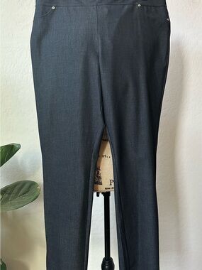 Karl Lagerfeld Black Tailored Pants with Metal Logo Plaque